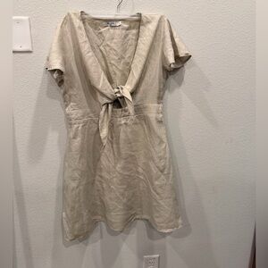 Elegant Cream Mini Dress
